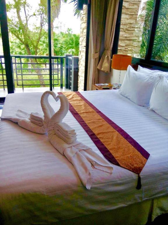 Suwan Golf & Country Club Hotel Nakhon Pathom Exterior photo